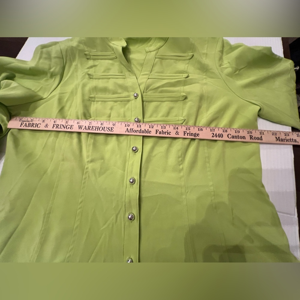 KATHY CHE NEW YORK STRETCH MILITARY SHIRT  COLOR IS CITRUS. SIZE PXL. NWT - Picture 5 of 8